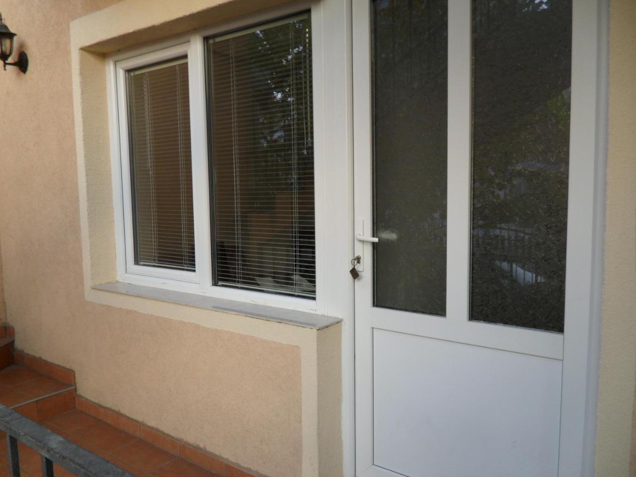 Misko'S Guest House Scopia Exterior foto